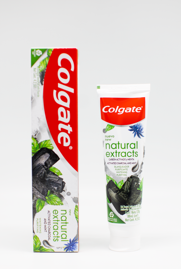 Tandpasta Colgate Natural Extracts Activated Charcoal and Mint 120g/4.2oz